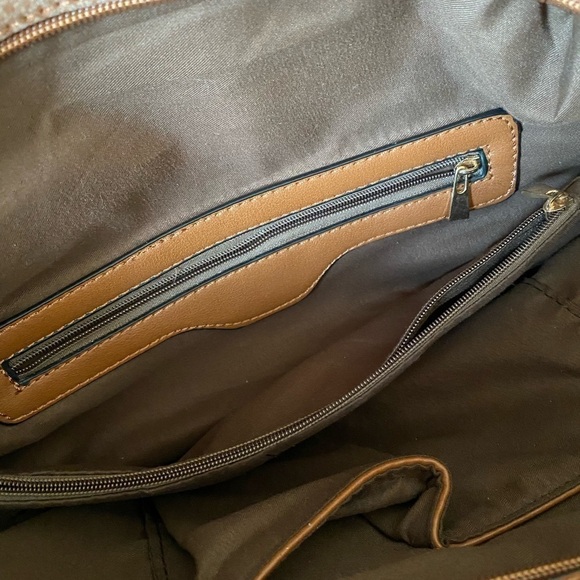 Camel Color Satchel - Picture 5 of 11